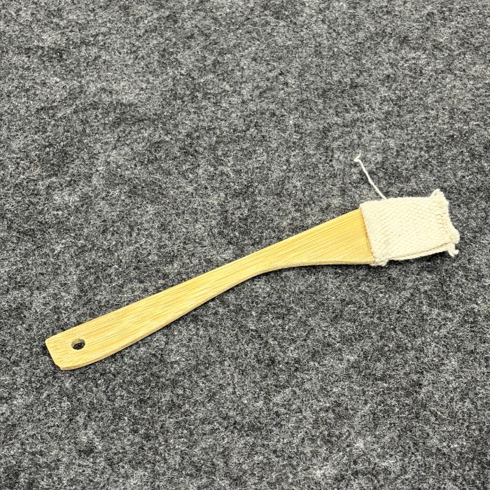 Handcrafted Bamboo Oil Greaser (Dosa Brush)