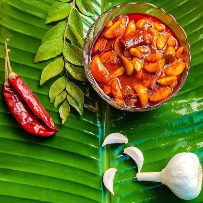 Buy Premium Garlic Pickle 100gm
